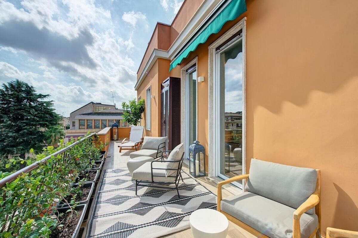 Green Tevere Rooftop Rome Bagian luar foto